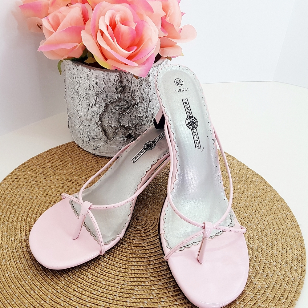 🔖FREE W/Purchase⚡🔥Vtg Sandal🎀Pink Patent Strappy Low Heels